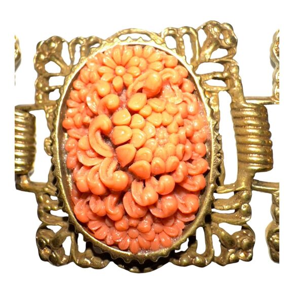 Vintage Rococo Gold-Tone Bracelet with Red Coral Accents - Ornate Design - Picture 3 of 12